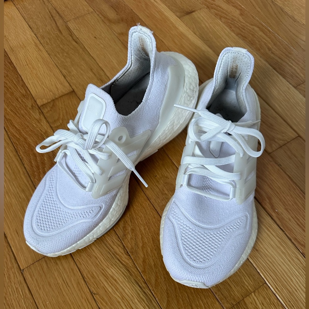 adidas Ultraboost White Women's Sneakers Size 7.5